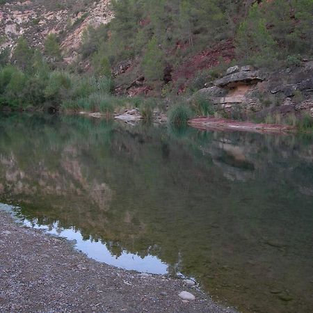 La Piedra Del Mediodia Hotel Cirat Kültér fotó